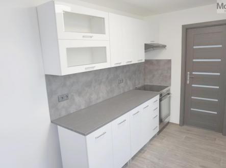 Pronájem bytu, 3+kk, 75 m²