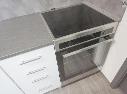 Pronájem bytu, 3+kk, 75 m²