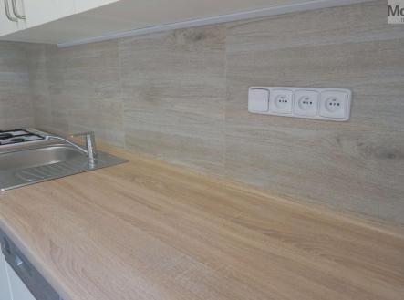 Pronájem bytu, 3+1, 74 m²