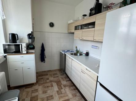 Pronájem bytu, 2+1, 43 m²