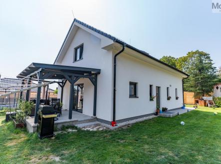 Prodej - dům/vila, 220 m²