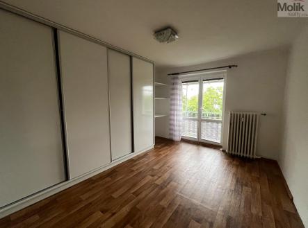 Pronájem bytu, 3+kk, 62 m²