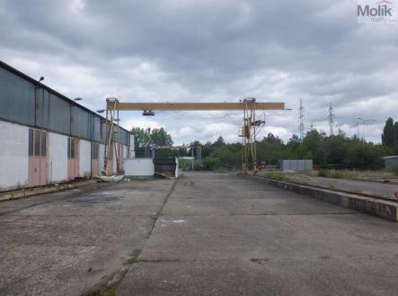 Pronájem komerčního objektu, průmyslový areál, 23 000 m²