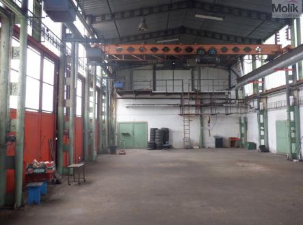 Pronájem komerčního objektu, průmyslový areál, 23 000 m²
