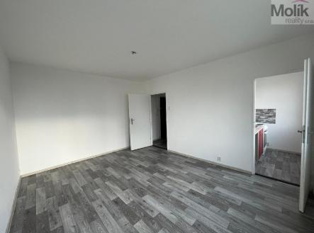 Pronájem bytu, 1+kk, 27 m²