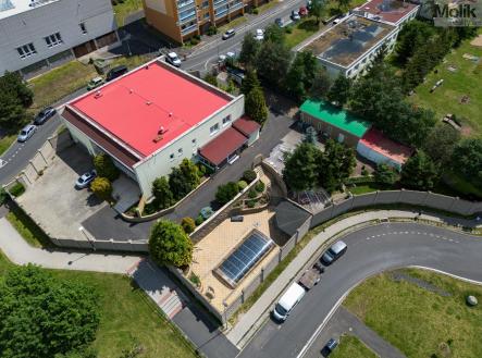 Prodej domu/vily, 1 100 m² obrázek