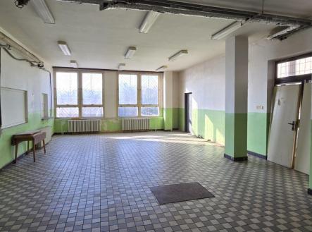 Pronájem - komerční objekt, jiný, 210 m² obrázek