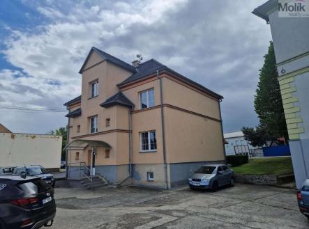 Prodej komerčního objektu, administrativní budova, 414 m² obrázek