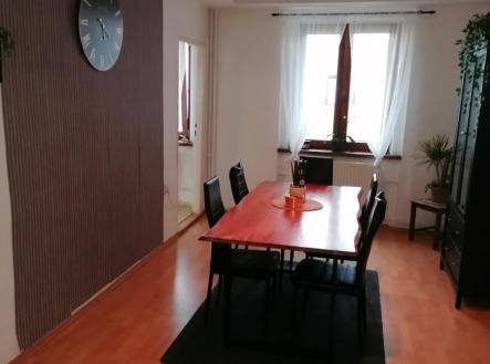 Pronájem bytu, atypický, 171 m²