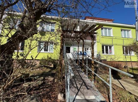 Prodej nájemního domu, 590 m²