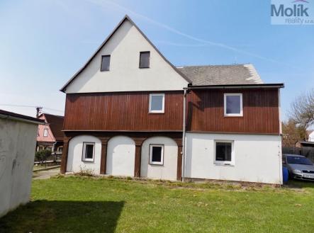 Prodej nájemního domu, 318 m²