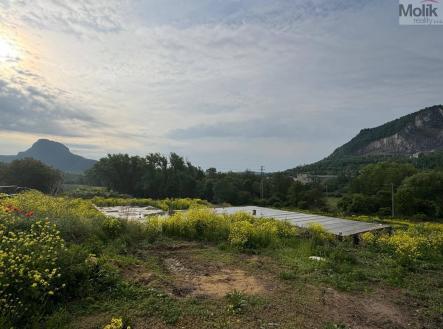 Prodej pozemku pro bydlení, 1 842 m²