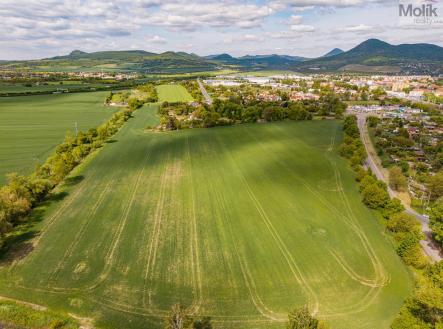 Prodej pozemku pro bydlení, 17 476 m²