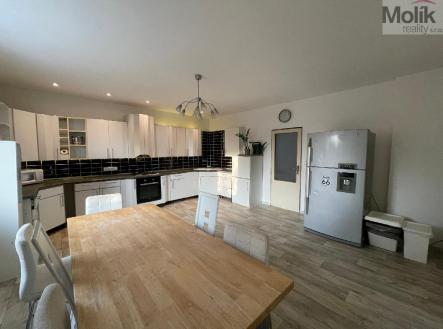 Prodej domu/vily, 180 m²