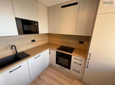 Prodej bytu, 4+1, 89 m²