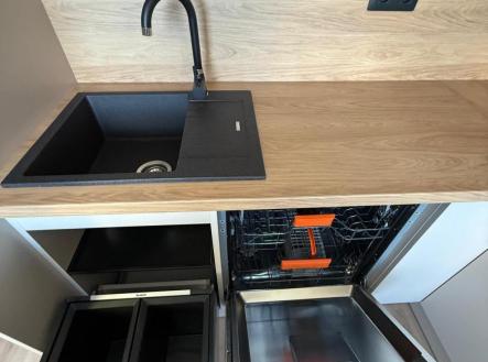 Prodej bytu, 4+1, 89 m²