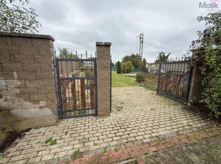 Prodej pozemku pro bydlení, 2 081 m²