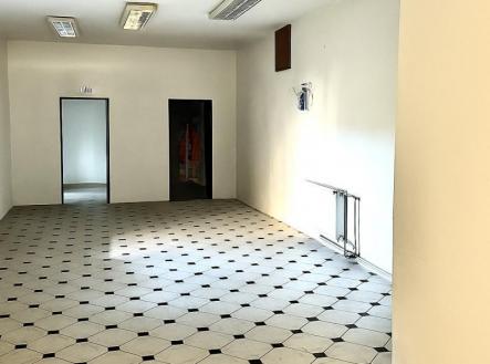 Pronájem obchodní prostor, 110 m²