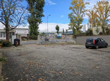 Prodej nájemního domu, 472 m²