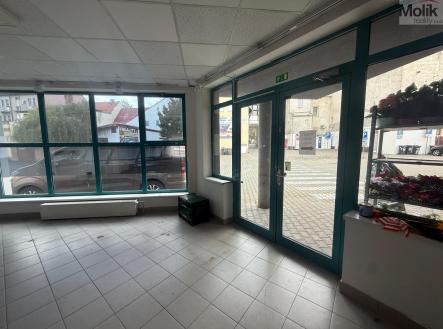 Pronájem obchodní prostor, 204 m²