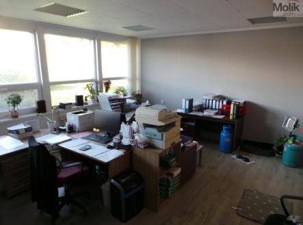Pronájem kanceláře, 59 m²