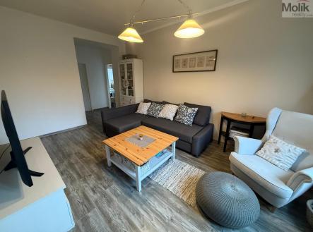 Pronájem bytu, 3+kk, 60 m²