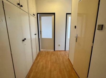 Pronájem bytu, 2+1, 53 m²