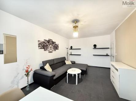 Pronájem bytu, 2+1, 65 m²