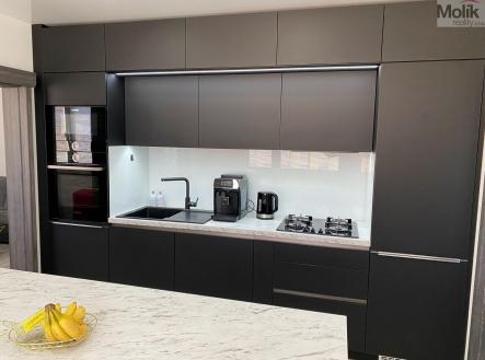 Prodej bytu, 3+1, 70 m²