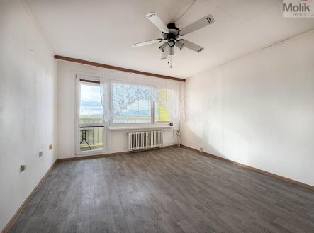 Pronájem bytu, 3+1, 77 m²
