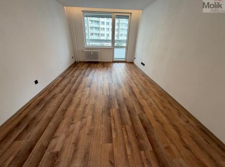 WhatsApp Image 2026-03-08 at 19.27.09 (17).jpeg