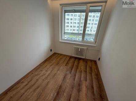 WhatsApp Image 2026-03-08 at 19.27.09 (5).jpeg