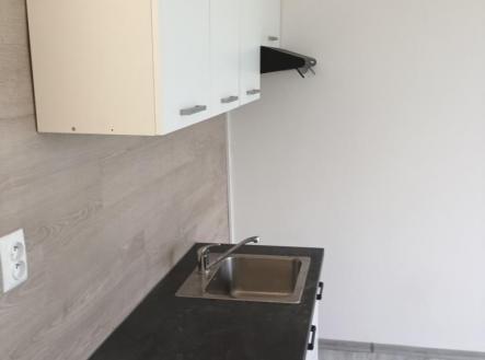 Pronájem bytu, 1+kk, 28 m²