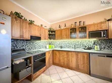 Prodej bytu, 3+1, 77 m²