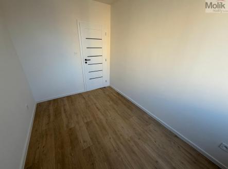 WhatsApp Image 2026-01-19 at 13.12.19 (5).jpeg