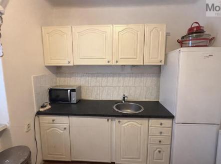 Pronájem bytu, 1+1, 27 m²