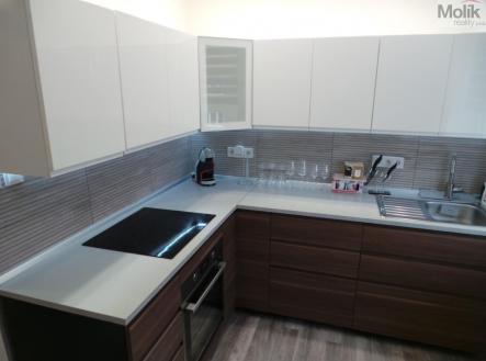 Pronájem bytu, 2+1, 56 m²