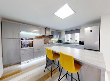 Prodej bytu, 5+1, 120 m²