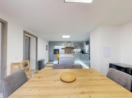 Prodej bytu, 5+1, 120 m²