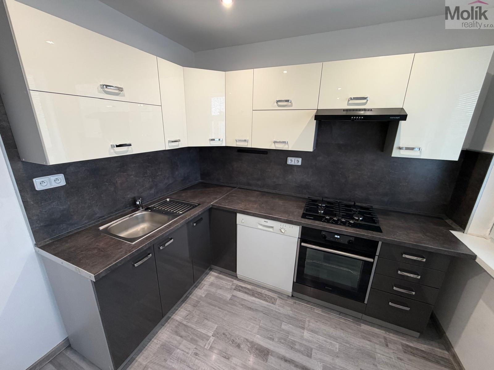 WhatsApp Image 2026-02-03 at 13.40.46 (21).jpeg