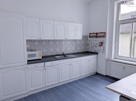 Pronájem bytu, 3+1, 85 m²