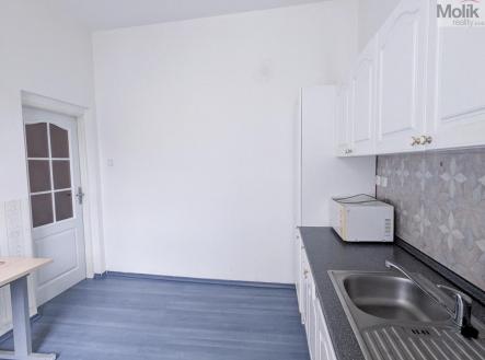 Pronájem bytu, 3+1, 85 m²