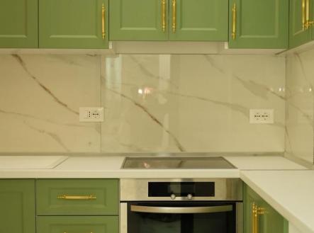 Prodej bytu, garsoniéra, 110 m²