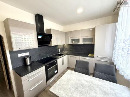 Prodej bytu, 2+1, 63 m² obrázek