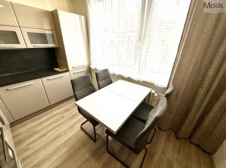 Prodej bytu, 2+1, 63 m²