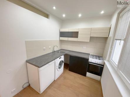 Pronájem bytu, 2+1, 56 m²