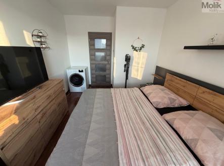 WhatsApp Image 2026-03-04 at 17.29.45 (1).jpeg