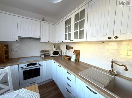 Pronájem bytu, 2+1, 55 m²