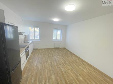 Pronájem bytu, 2+kk, 45 m²