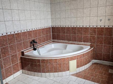 Pronájem bytu, 3+1, 103 m²